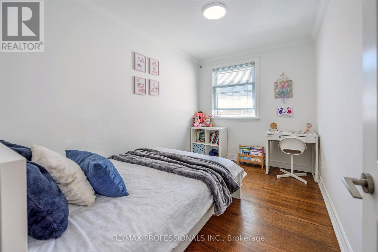 16 Monet Avenue, Toronto, Ontario  M9C 3N7 - Photo 26 - W12438681