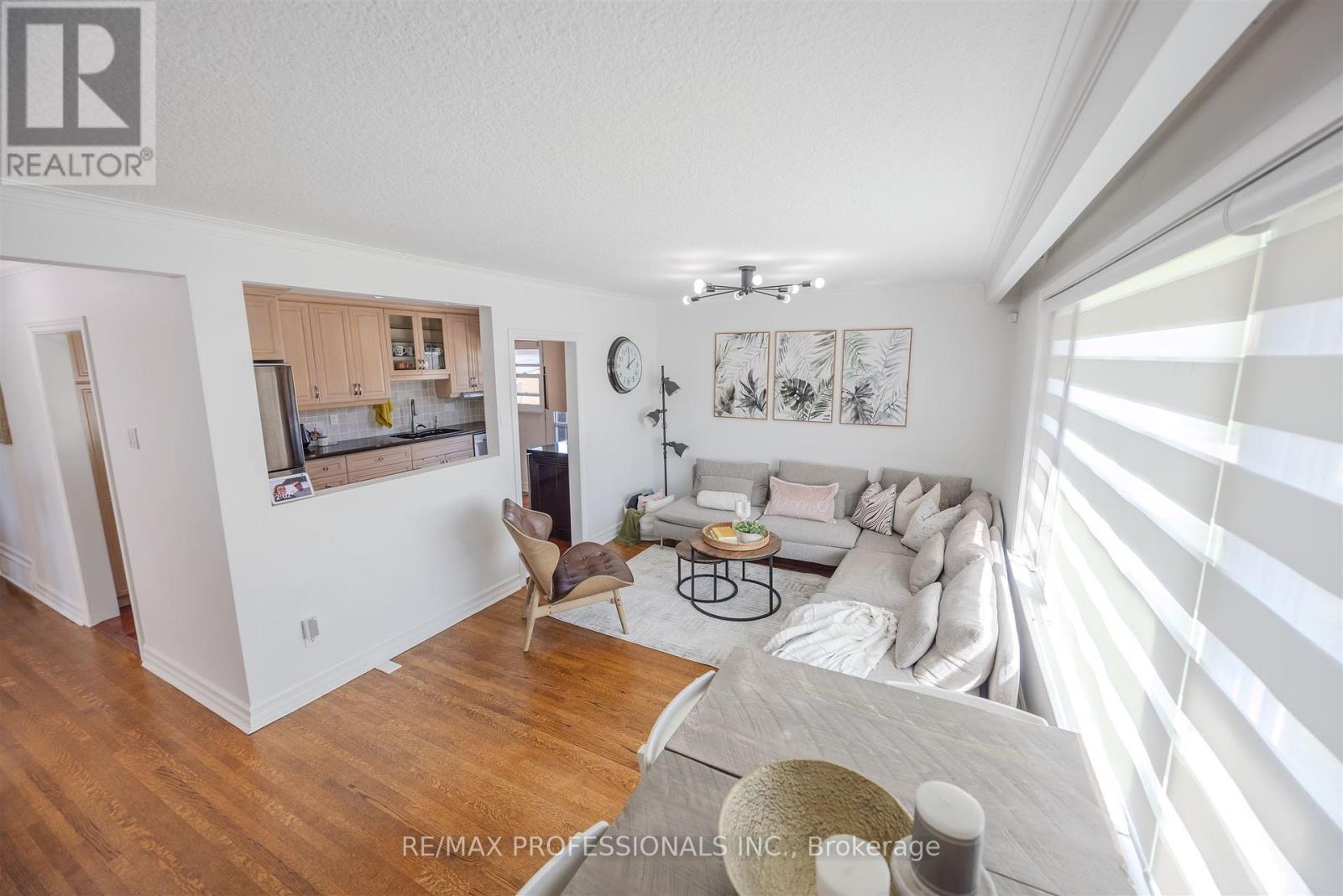 16 Monet Avenue, Toronto, Ontario  M9C 3N7 - Photo 8 - W12438681