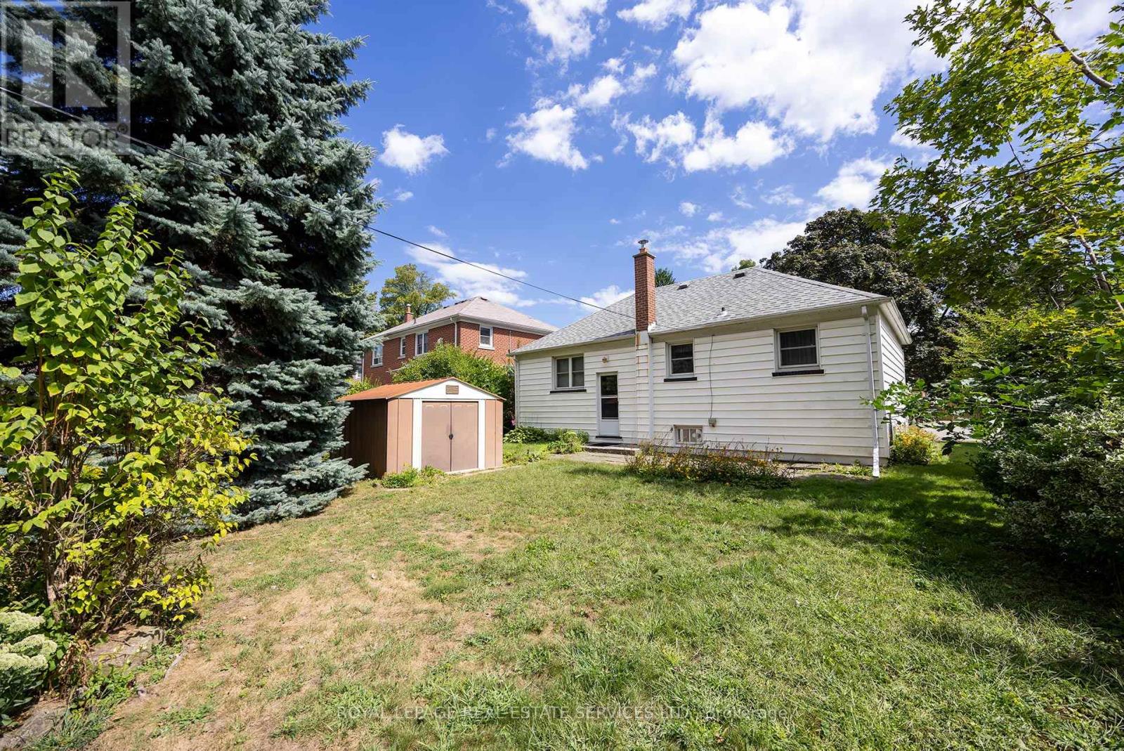 48 Minnewawa Road, Mississauga, Ontario  L5G 1C5 - Photo 18 - W12438691
