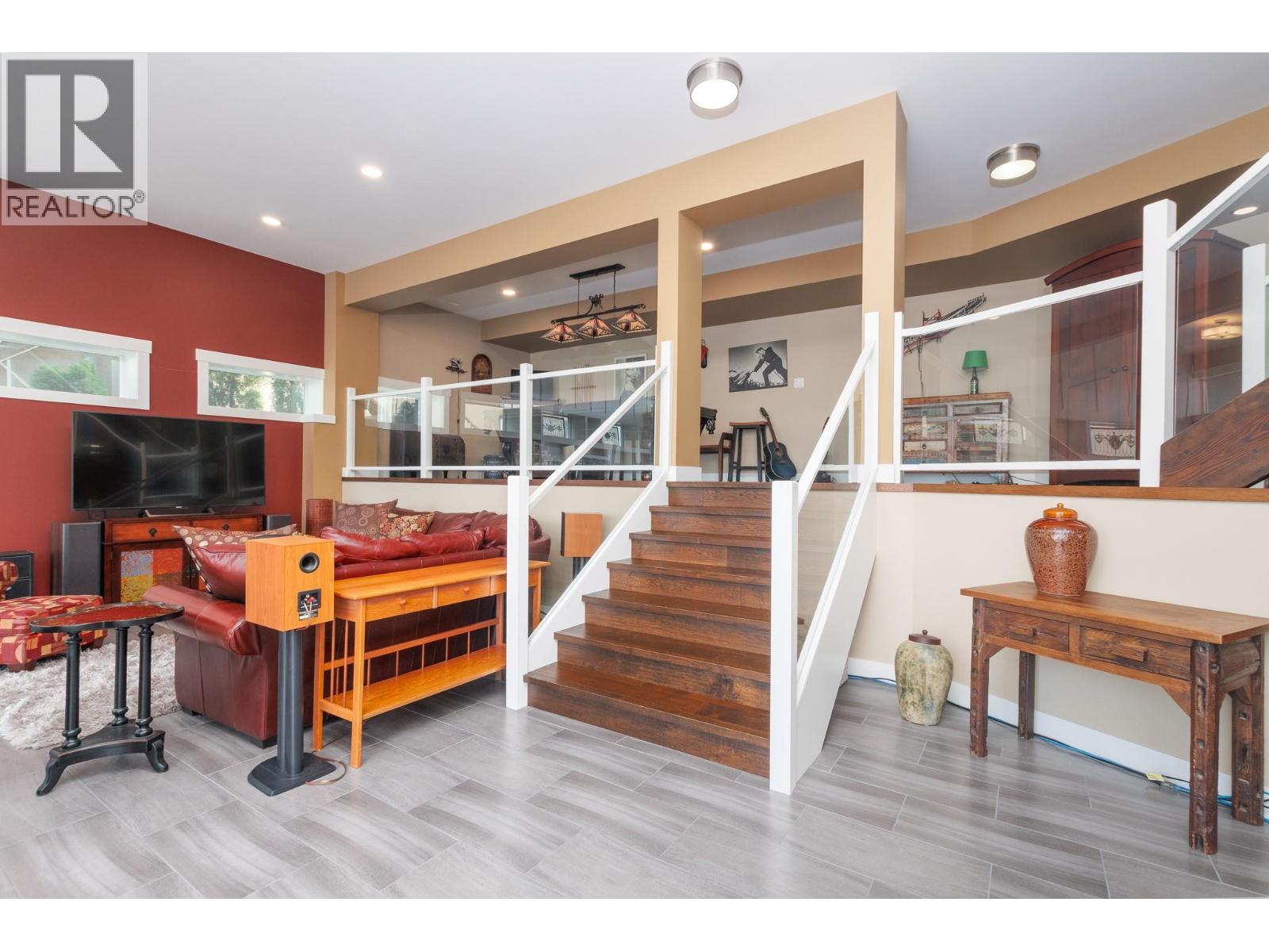 1061 19 Avenue Se, Salmon Arm, British Columbia  V1E 0E6 - Photo 39 - 10363286