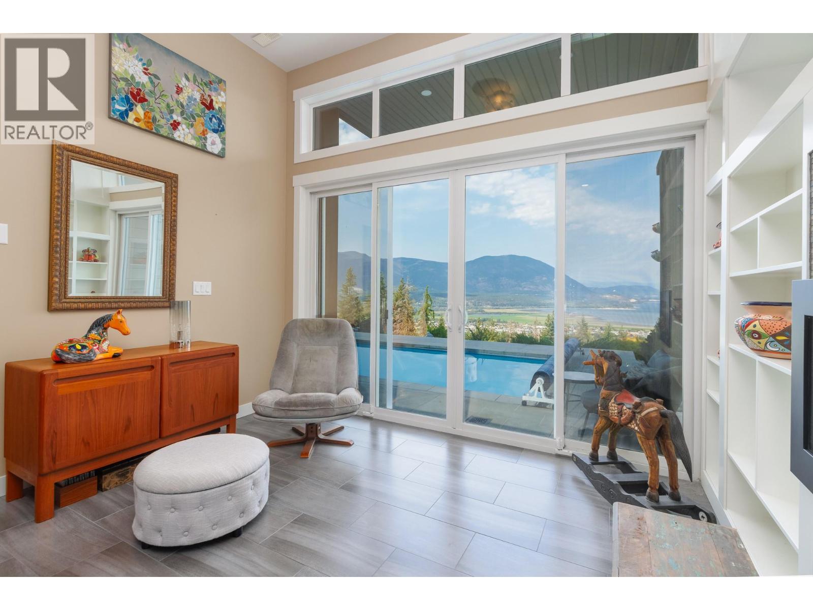 1061 19 Avenue Se, Salmon Arm, British Columbia  V1E 0E6 - Photo 36 - 10363286