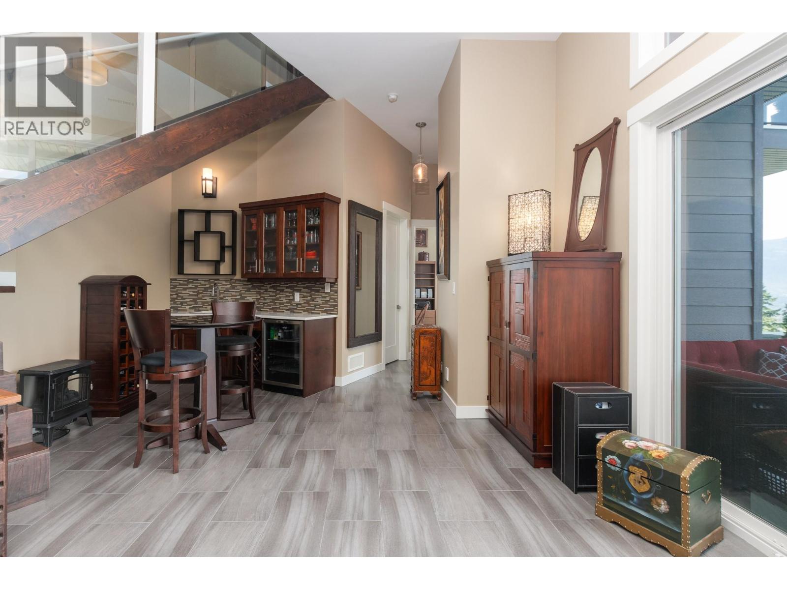 1061 19 Avenue Se, Salmon Arm, British Columbia  V1E 0E6 - Photo 42 - 10363286