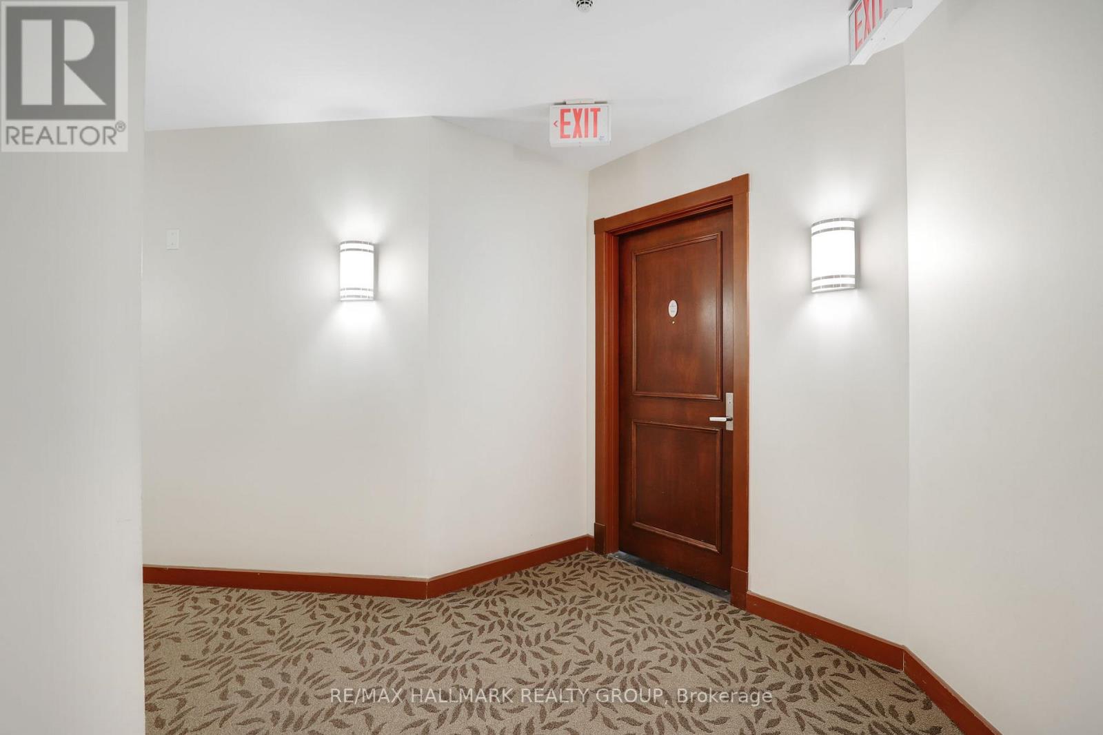504 - 200 Rideau Street, Ottawa, Ontario  K1N 5Y1 - Photo 4 - X12438698