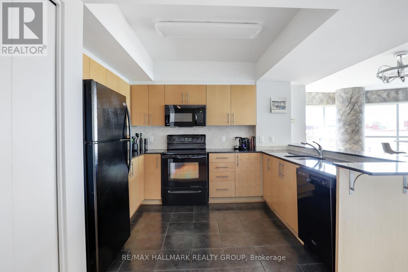 504 - 200 Rideau Street, Ottawa, Ontario  K1N 5Y1 - Photo 7 - X12438698