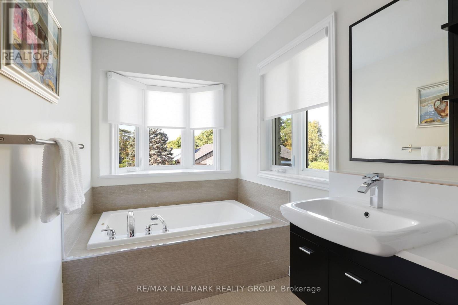 3062 Upper Otterson Place, Ottawa, Ontario  K1V 7B6 - Photo 23 - X12438725