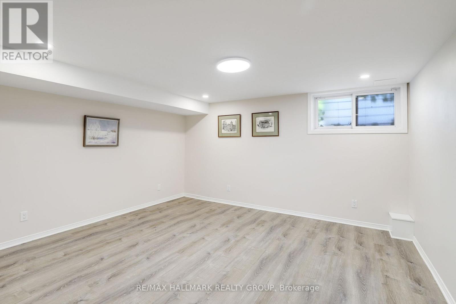 3062 Upper Otterson Place, Ottawa, Ontario  K1V 7B6 - Photo 32 - X12438725