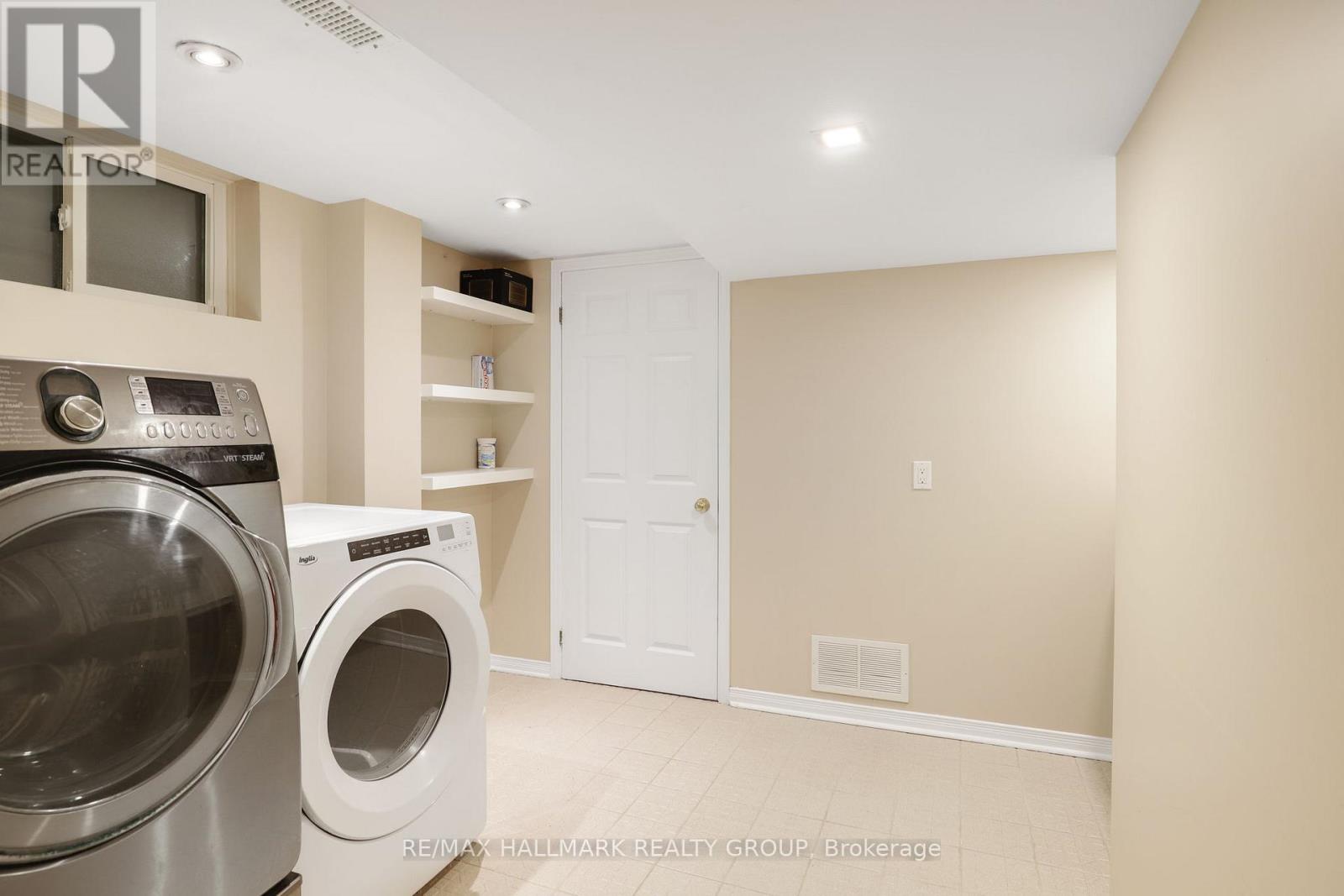 3062 Upper Otterson Place, Ottawa, Ontario  K1V 7B6 - Photo 35 - X12438725