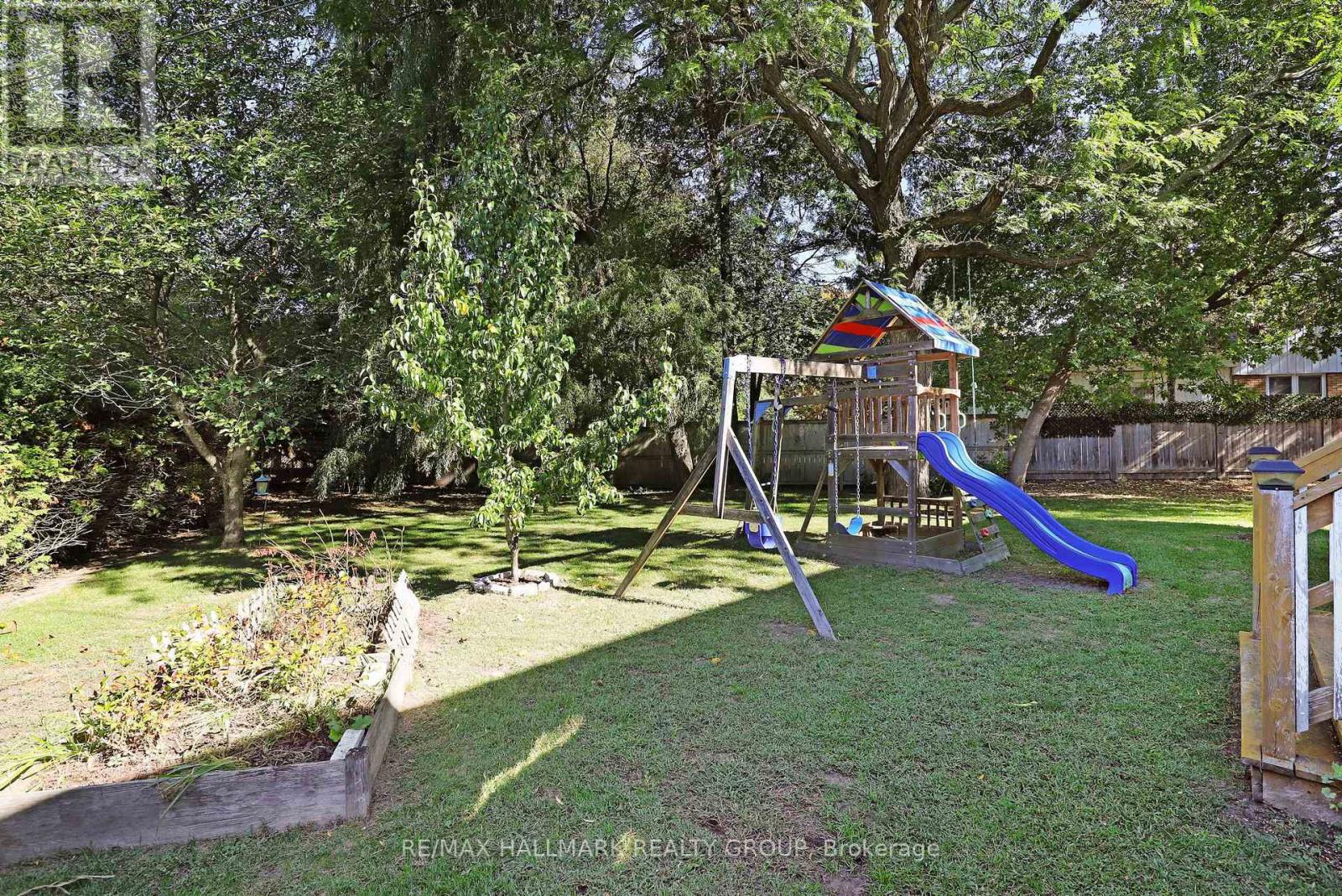 3062 Upper Otterson Place, Ottawa, Ontario  K1V 7B6 - Photo 39 - X12438725