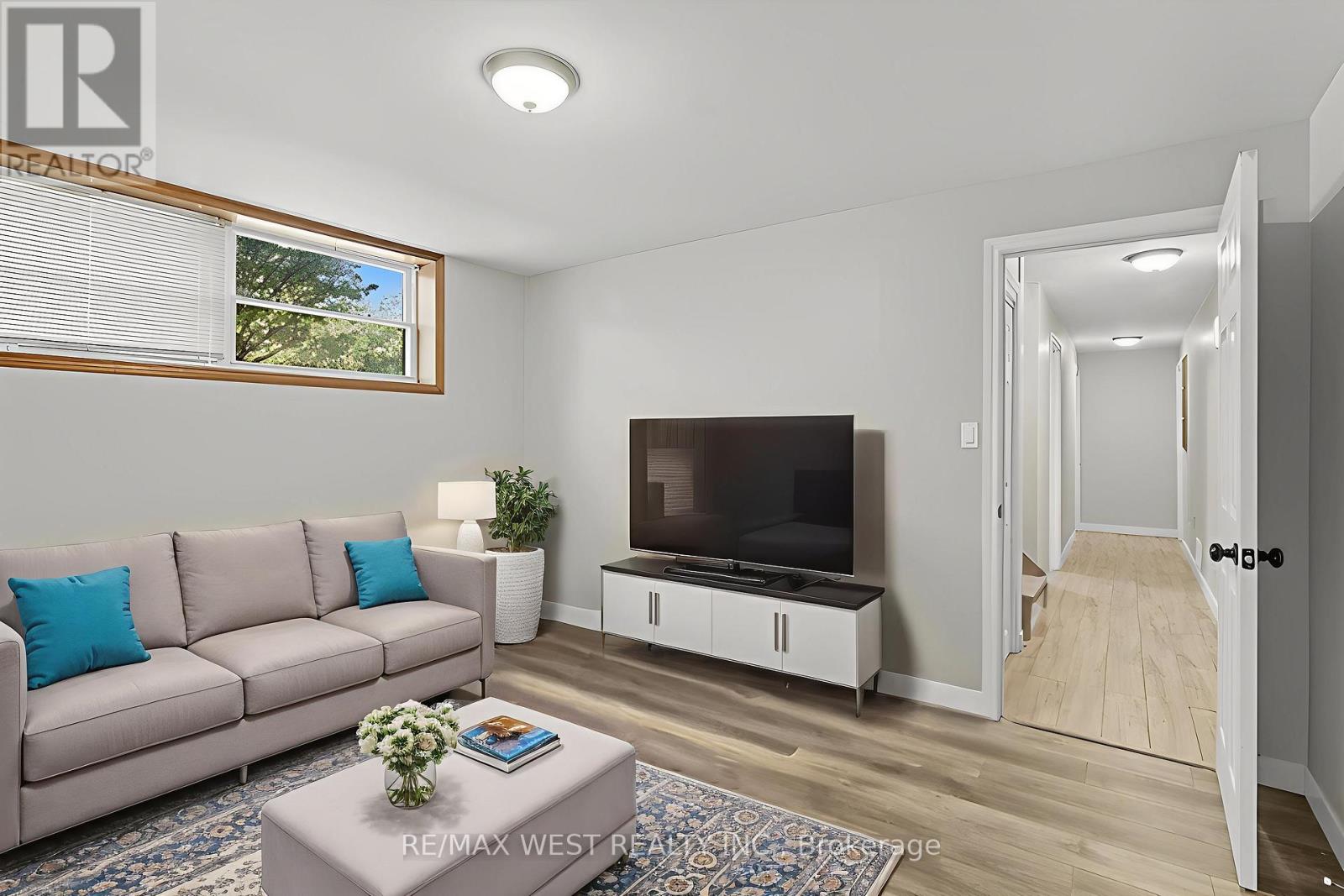 816 Brealey Drive, Peterborough, Ontario  K9K 2M8 - Photo 10 - X12438620