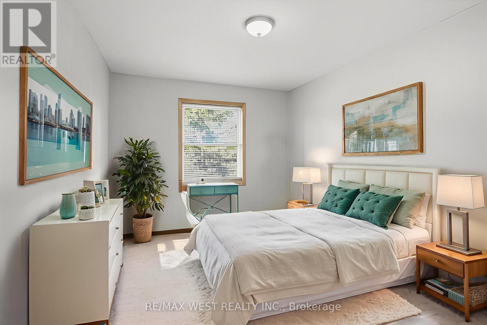 816 Brealey Drive, Peterborough, Ontario  K9K 2M8 - Photo 7 - X12438620
