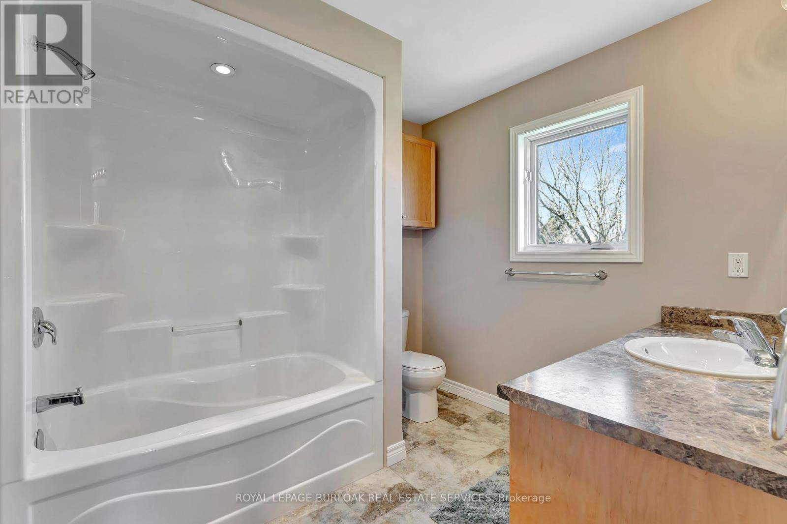 70 Governors Road E, Brant, Ontario  N3L 3E1 - Photo 28 - X12438639