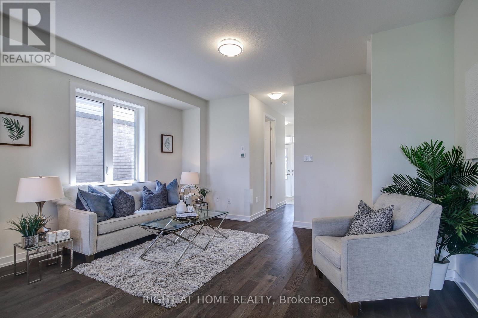 204 Wilmot Road, Brantford, Ontario  N3T 5L5 - Photo 10 - X12438667