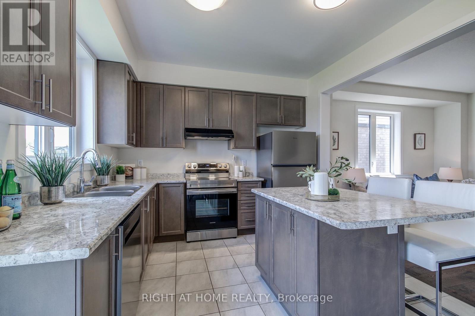 204 Wilmot Road, Brantford, Ontario  N3T 5L5 - Photo 16 - X12438667