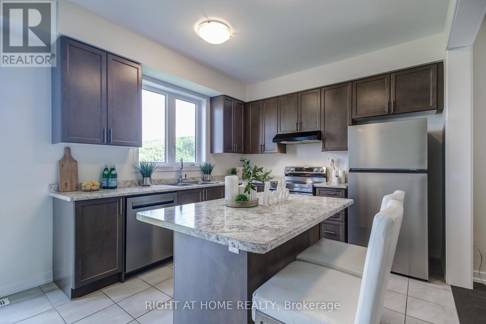 204 Wilmot Road, Brantford, Ontario  N3T 5L5 - Photo 18 - X12438667
