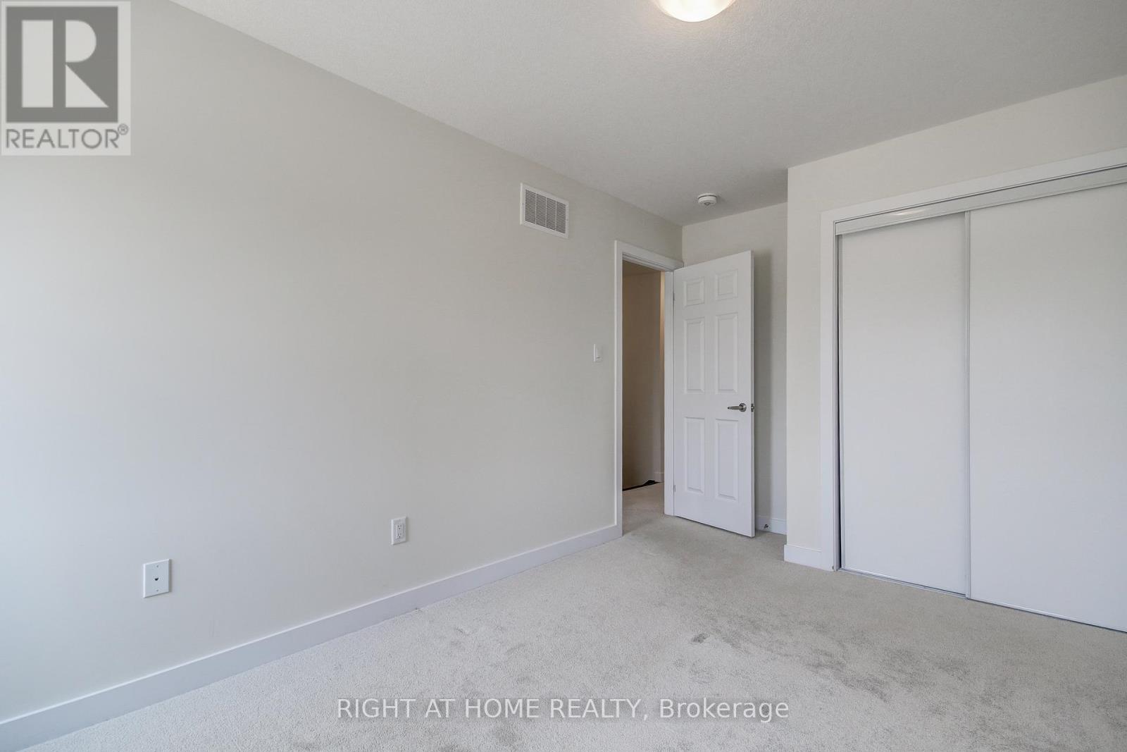 204 Wilmot Road, Brantford, Ontario  N3T 5L5 - Photo 27 - X12438667