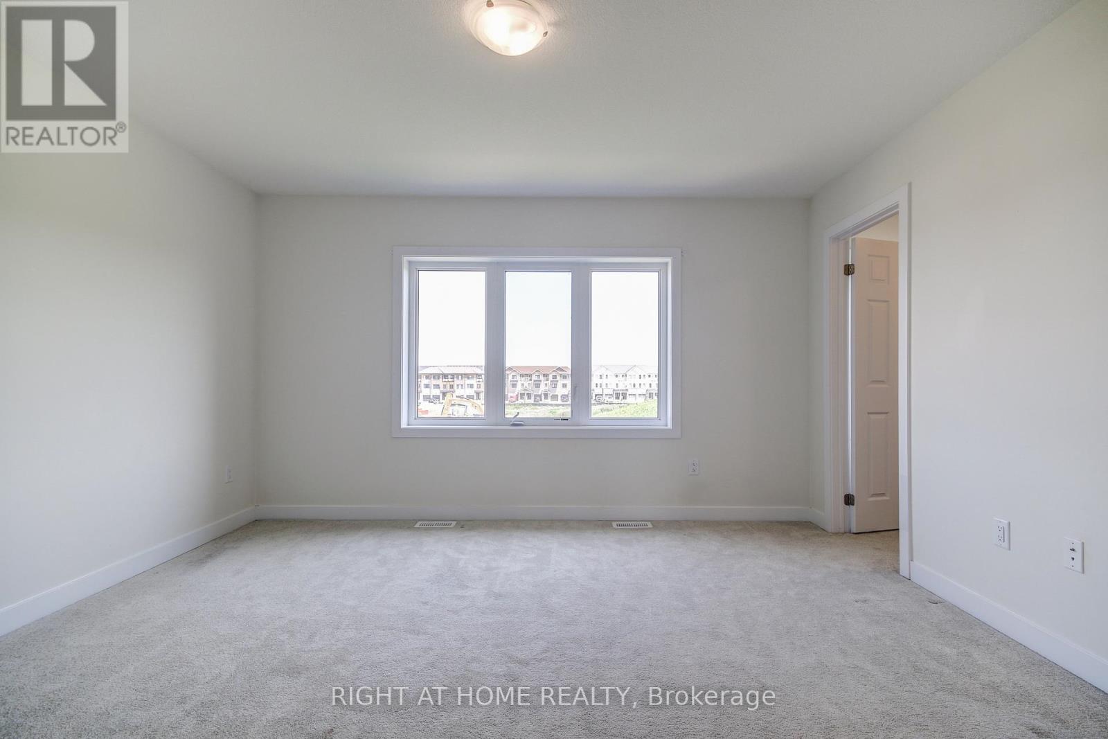 204 Wilmot Road, Brantford, Ontario  N3T 5L5 - Photo 32 - X12438667