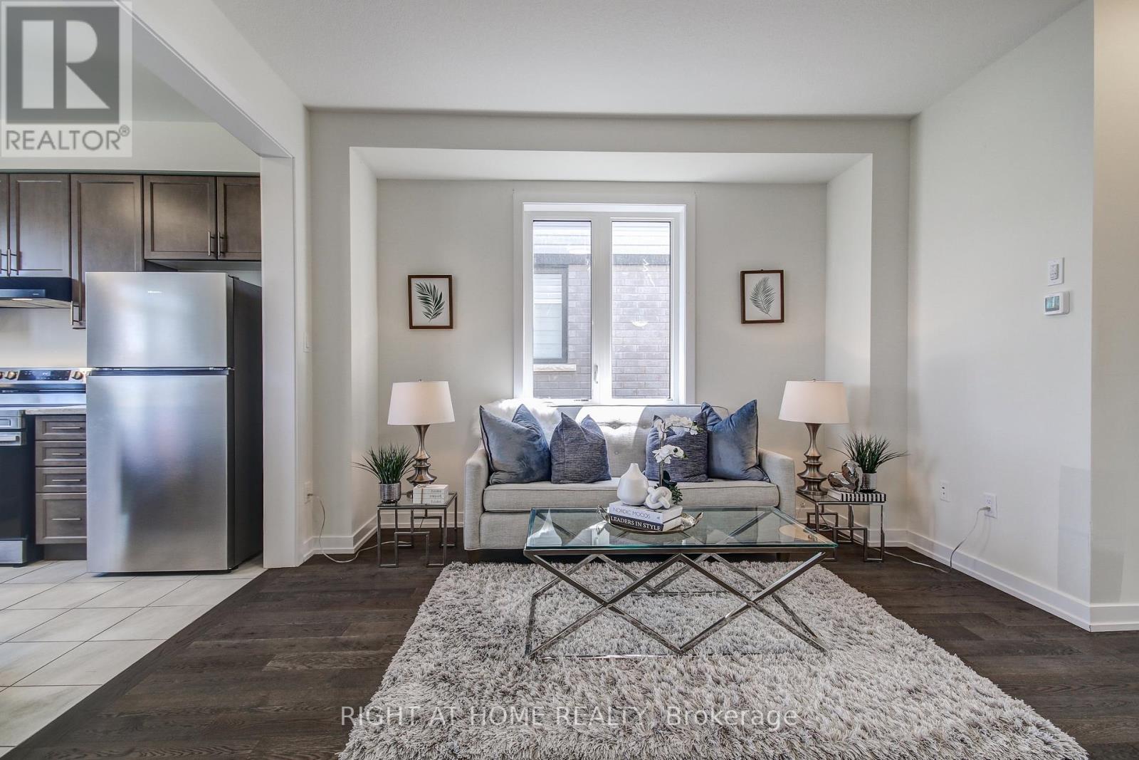 204 Wilmot Road, Brantford, Ontario  N3T 5L5 - Photo 9 - X12438667