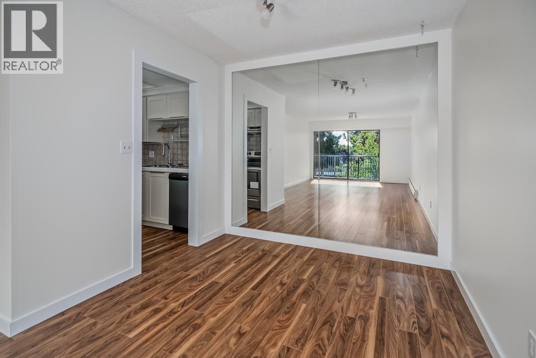 312 8760 No. 1 Road, Richmond, British Columbia  V7C 4L5 - Photo 11 - R3054210
