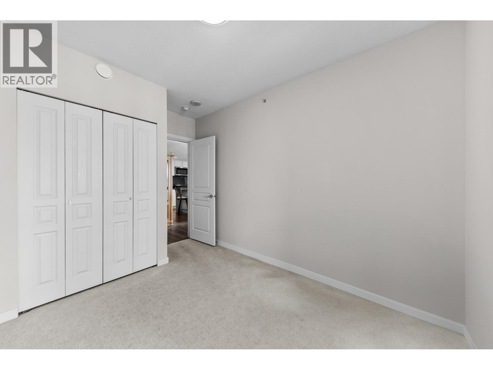 1001 3096 Windsor Gate, Coquitlam, British Columbia  V3B 0P4 - Photo 12 - R3054244