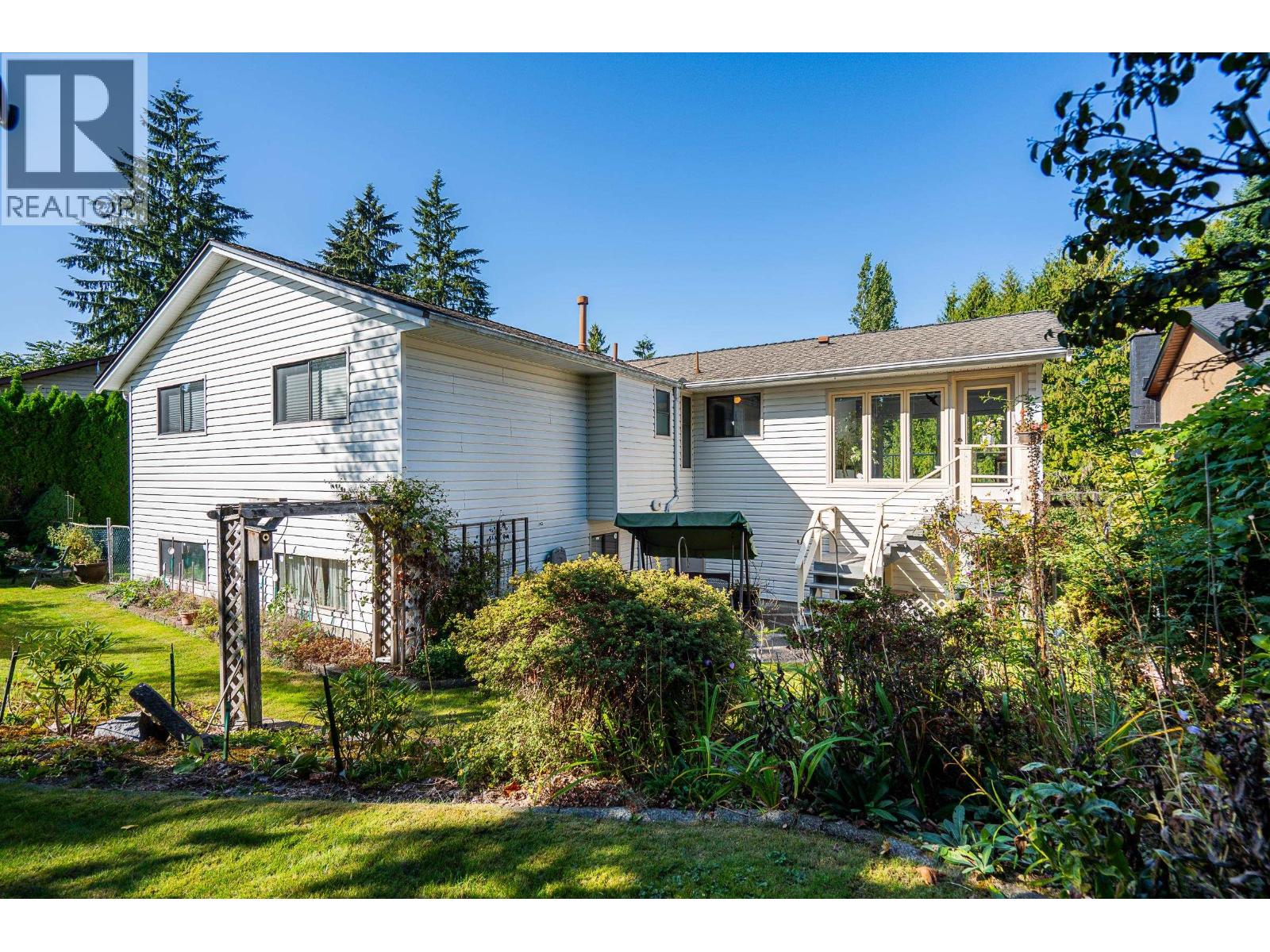 5 Tuxedo Place, Port Moody, British Columbia  V3H 3W5 - Photo 34 - R3054191