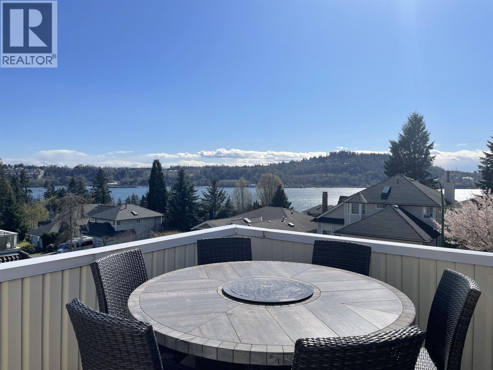 318 Roche Point Drive, North Vancouver, British Columbia  V7G 2M2 - Photo 5 - R3054212
