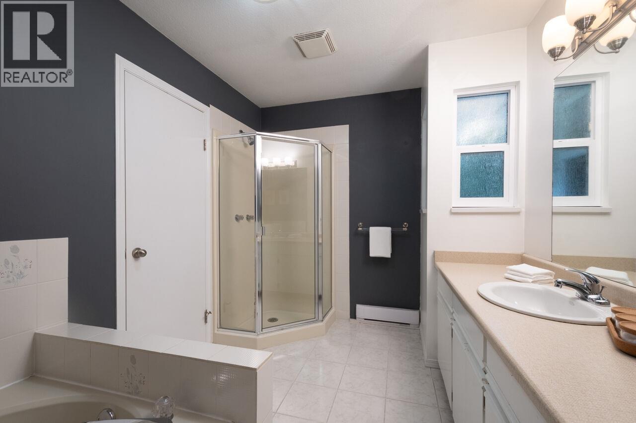 3164 Pier Drive, Coquitlam, British Columbia  V3C 5S5 - Photo 17 - R3054213