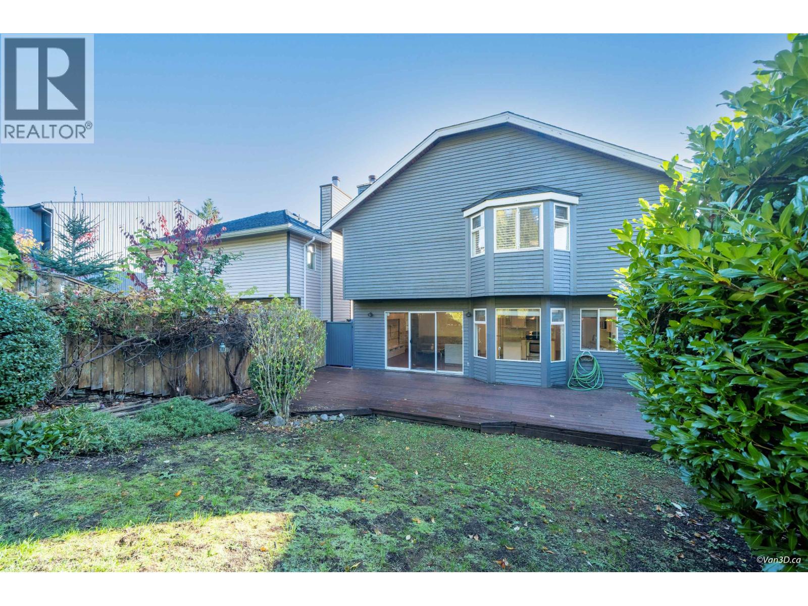 1072 Clements Avenue, North Vancouver, British Columbia  V7R 2L4 - Photo 33 - R3054243