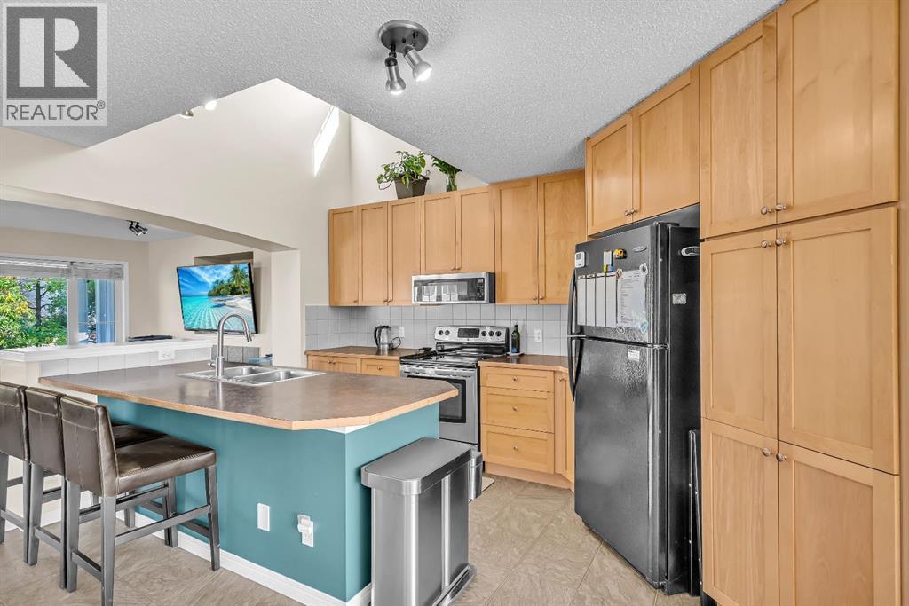 140 Tuscany Ridge Terrace Nw, Calgary, Alberta  T3L 3A6 - Photo 14 - A2258097