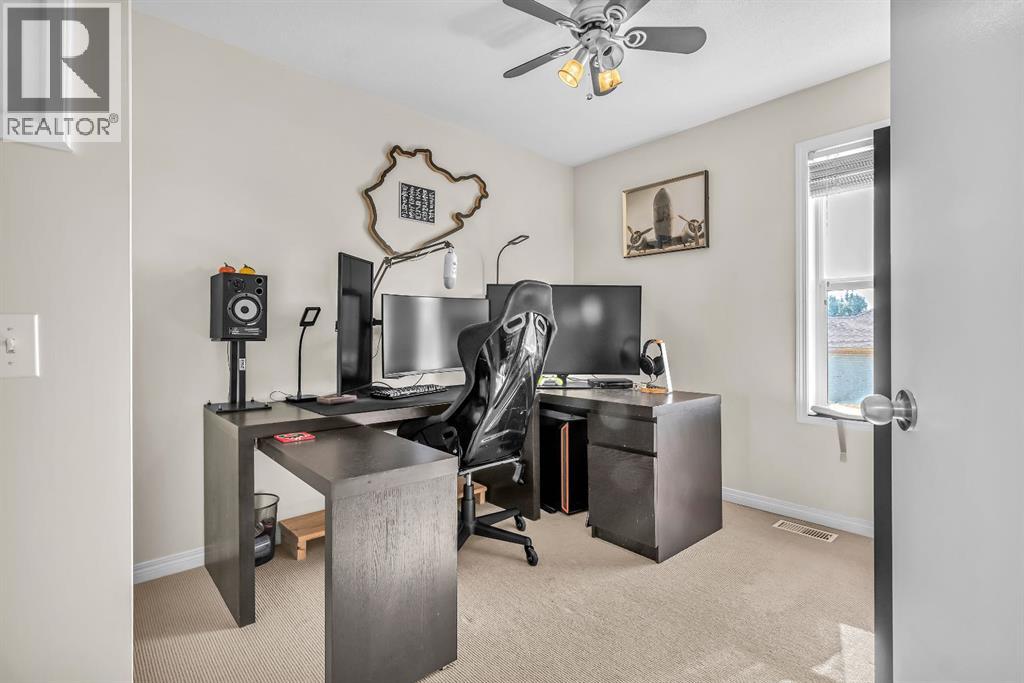 140 Tuscany Ridge Terrace Nw, Calgary, Alberta  T3L 3A6 - Photo 32 - A2258097