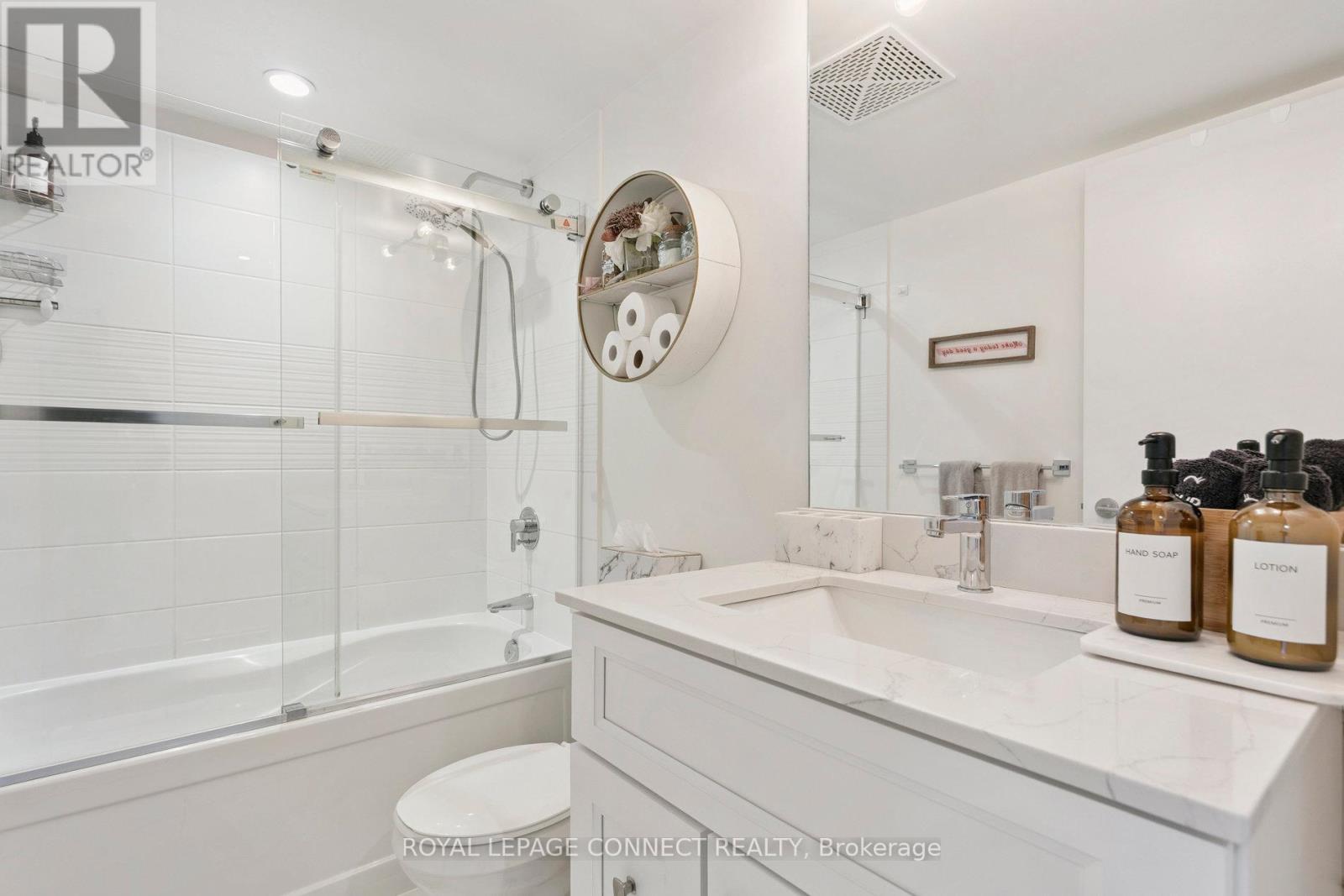 921 - 151 Dan Leckie Way, Toronto, Ontario  M5V 4B2 - Photo 8 - C12438707