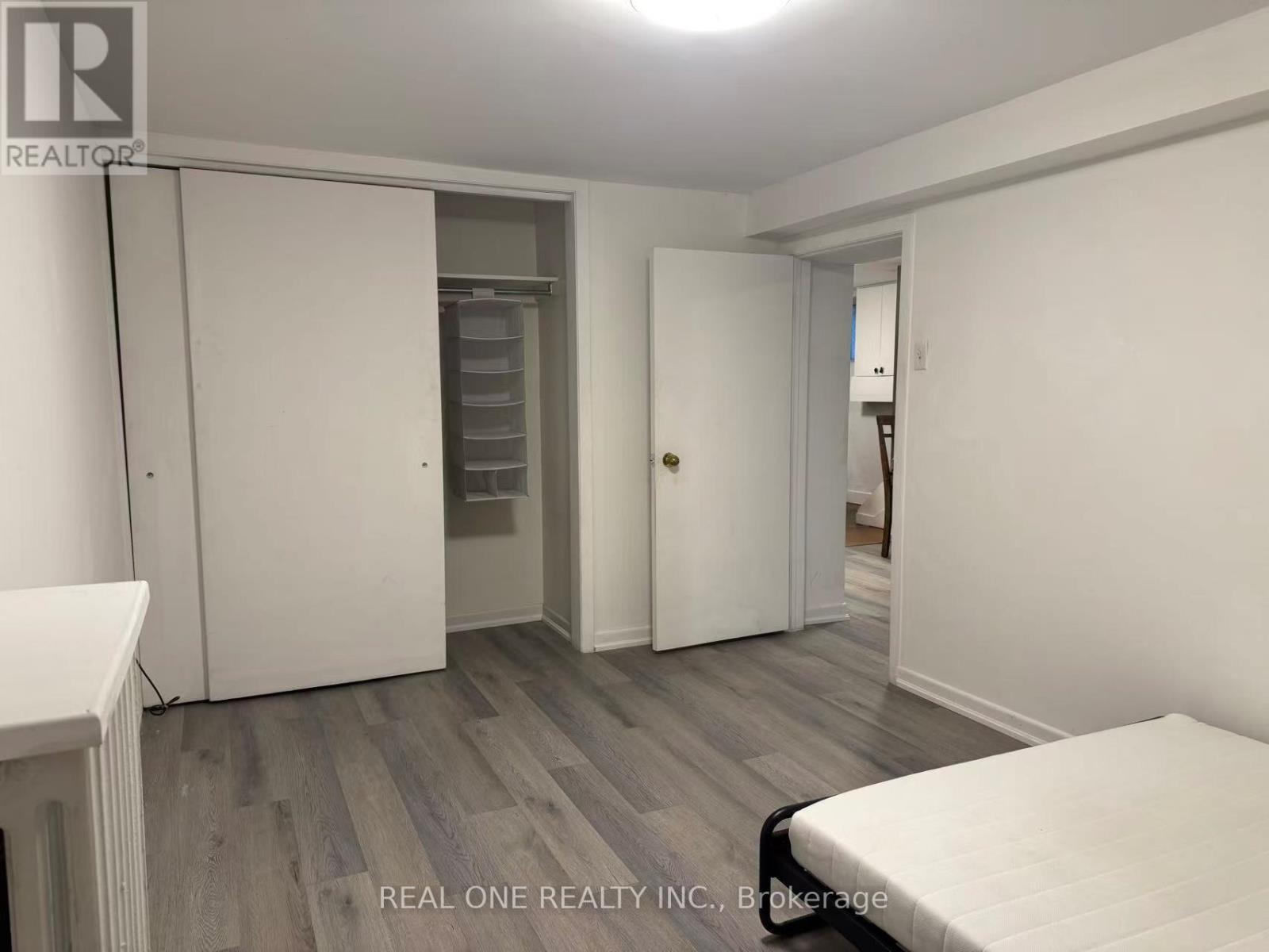Basement - 391 Parkside Drive, Toronto, Ontario  M6R 2Z7 - Photo 6 - W12437641