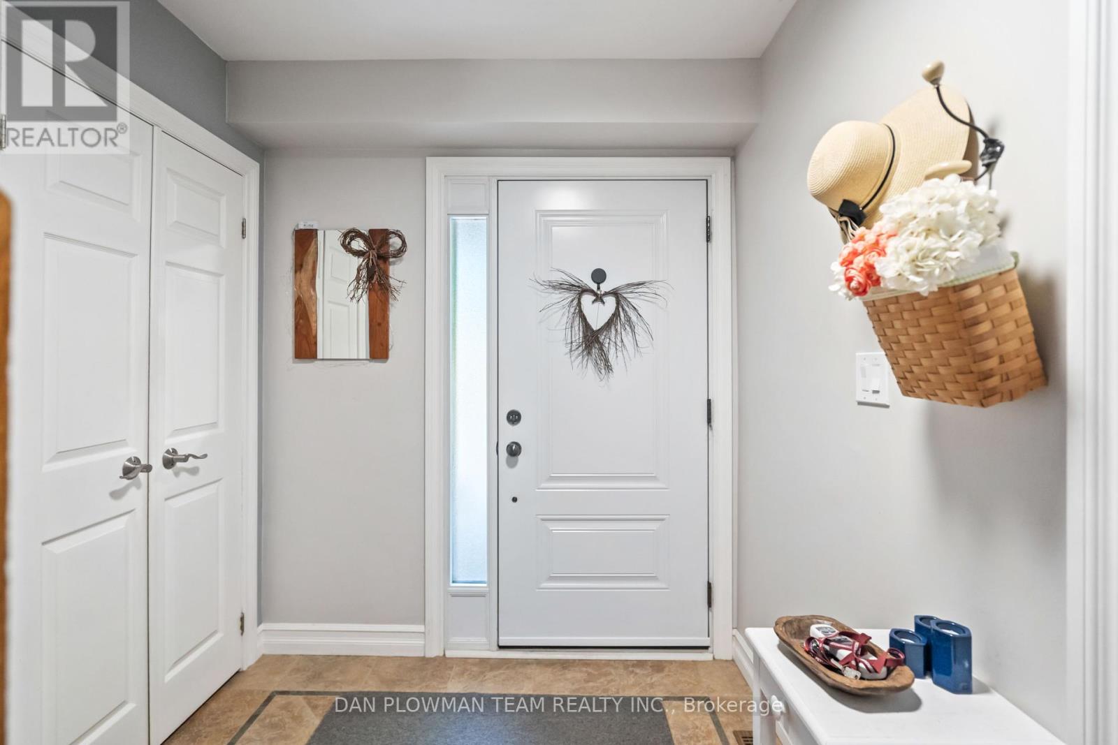 71 Barley Mill Crescent, Clarington, Ontario  L1C 4E9 - Photo 5 - E12438711