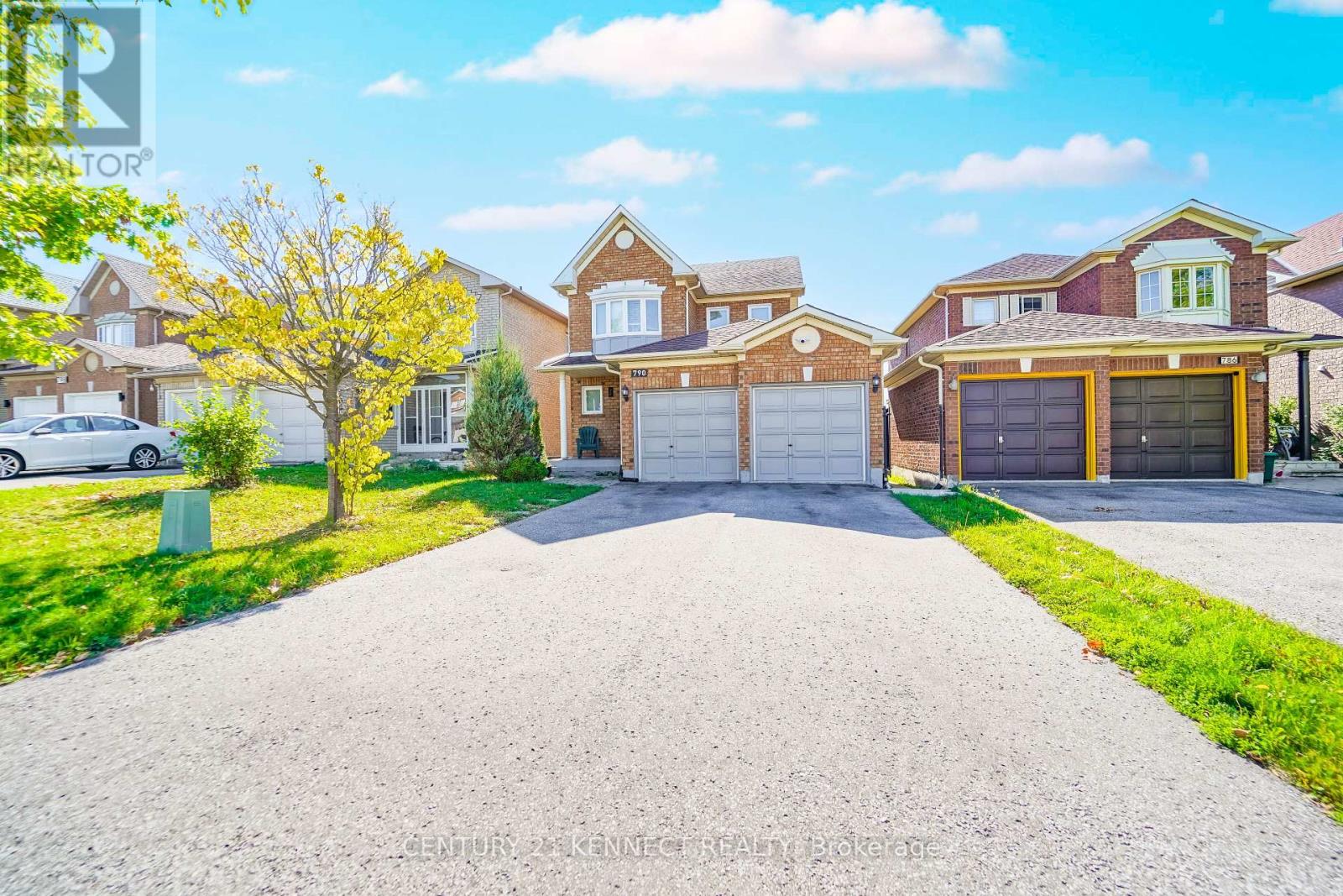 790 Stonehaven Avenue, Newmarket, Ontario  L3X 2G2 - Photo 19 - N12438703