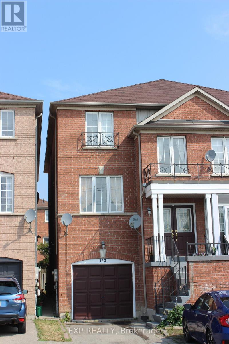163 SASSAFRAS CIRCLE, Vaughan, Ontario