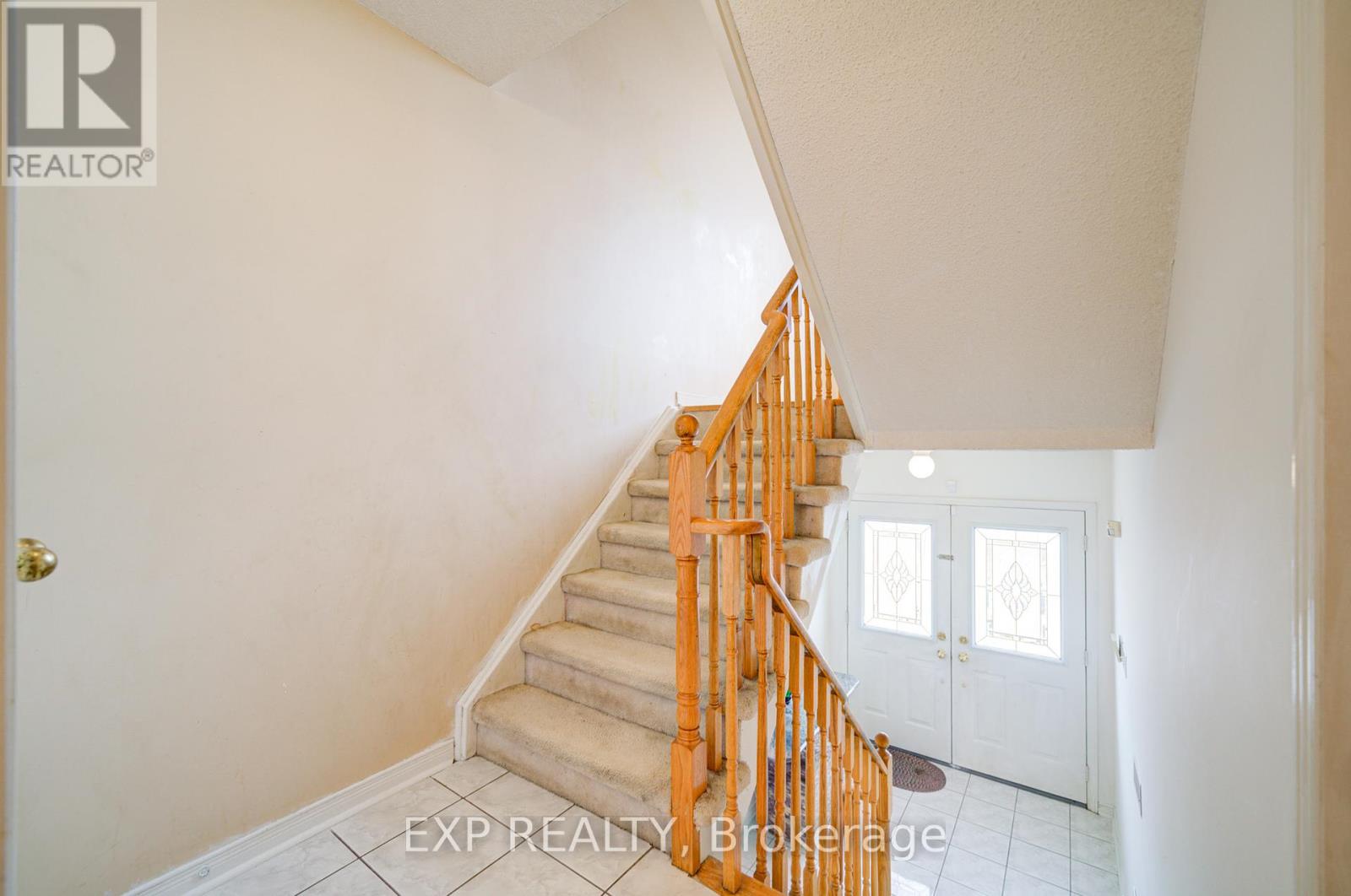 163 Sassafras Circle, Vaughan, Ontario  L4J 8M6 - Photo 8 - N12438717