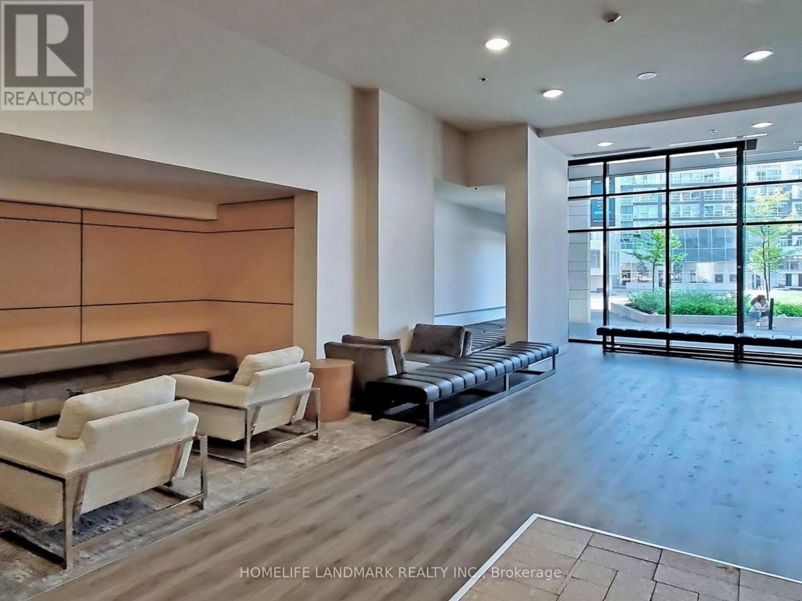 1802 - 2910 Highway 7 Road, Vaughan, Ontario  L4K 0G3 - Photo 3 - N12438719