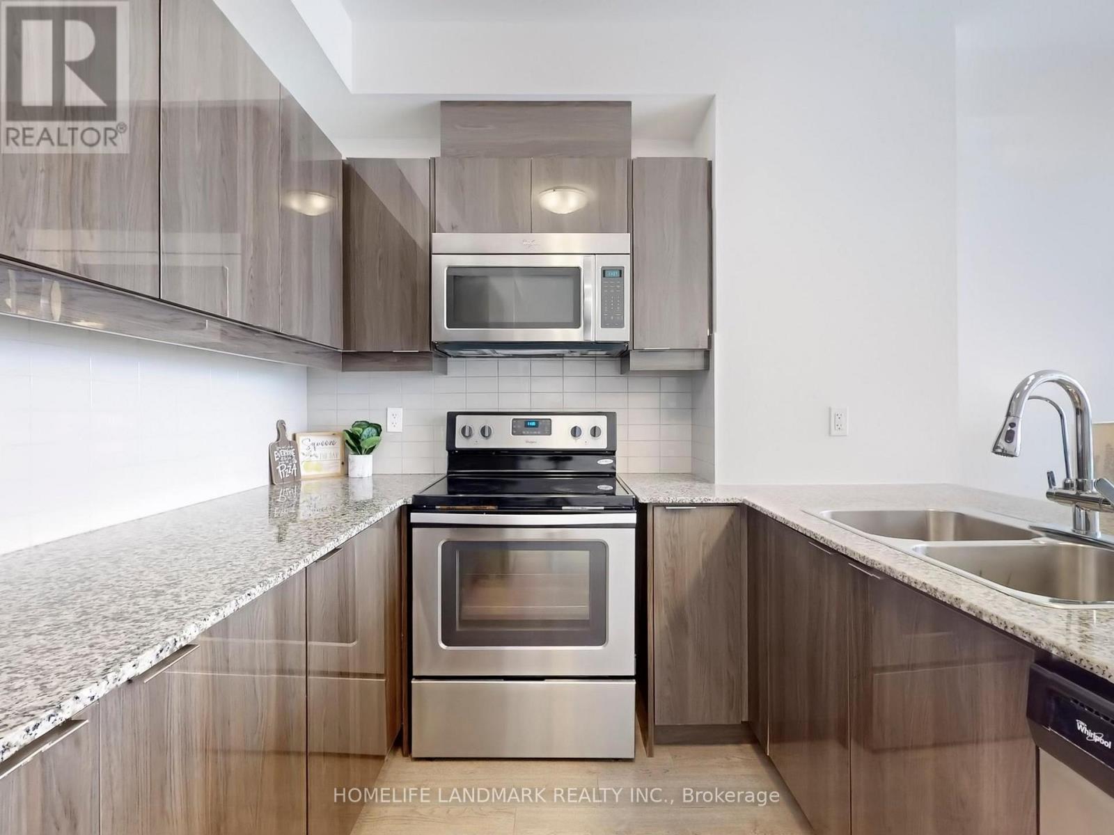 1802 - 2910 Highway 7 Road, Vaughan, Ontario  L4K 0G3 - Photo 8 - N12438719