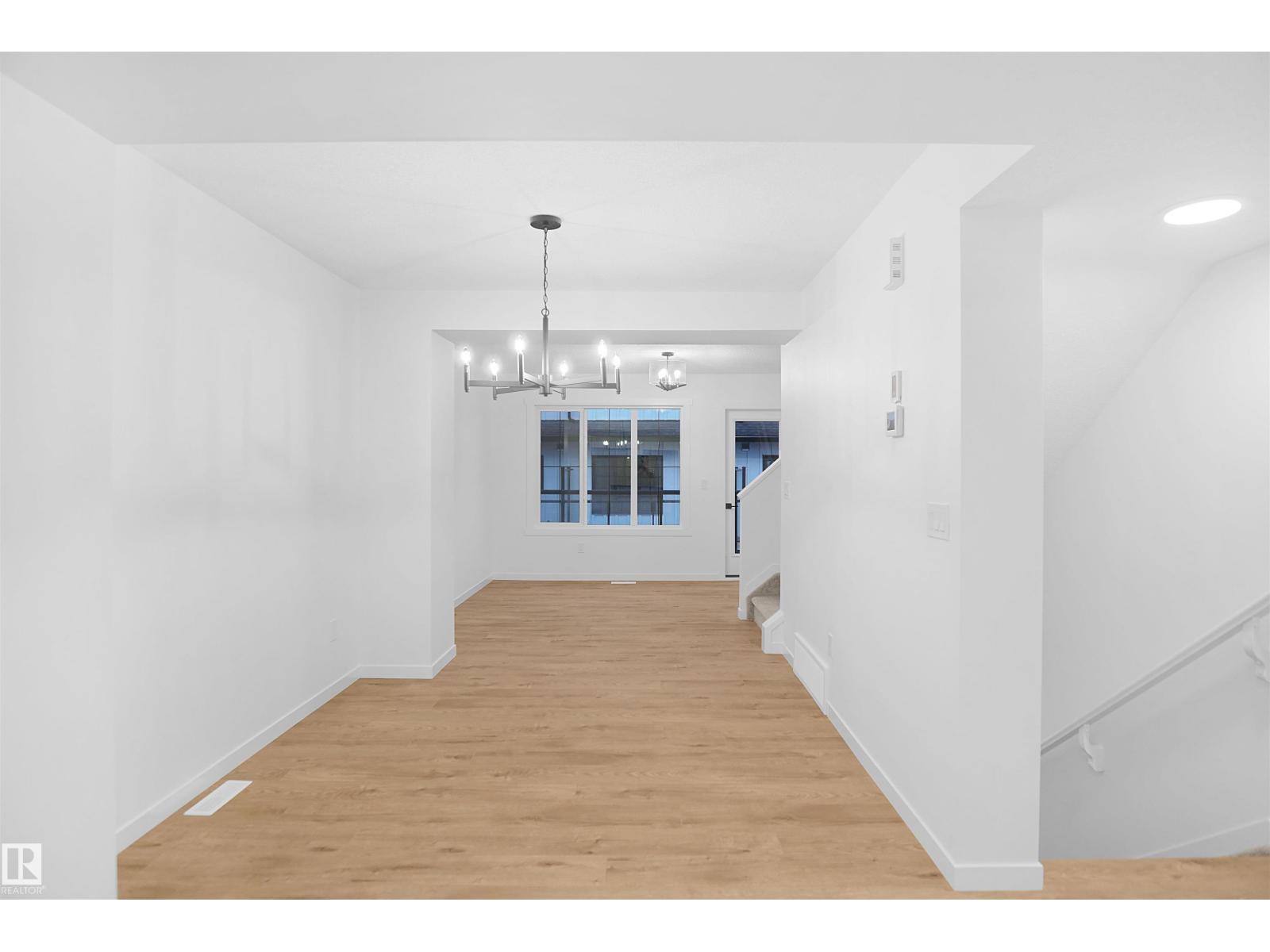 #20 29 Airport Rd Nw, Edmonton, Alberta  T5G 2P9 - Photo 7 - E4439965