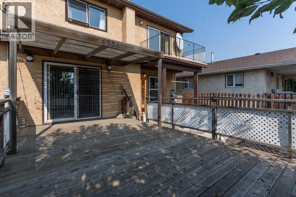 6521 49 Avenue, Camrose, Alberta  T4V 0P6 - Photo 36 - A2256057
