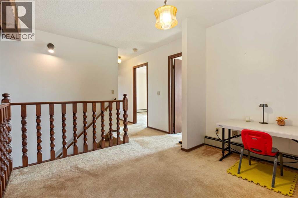 6521 49 Avenue, Camrose, Alberta  T4V 0P6 - Photo 14 - A2256057