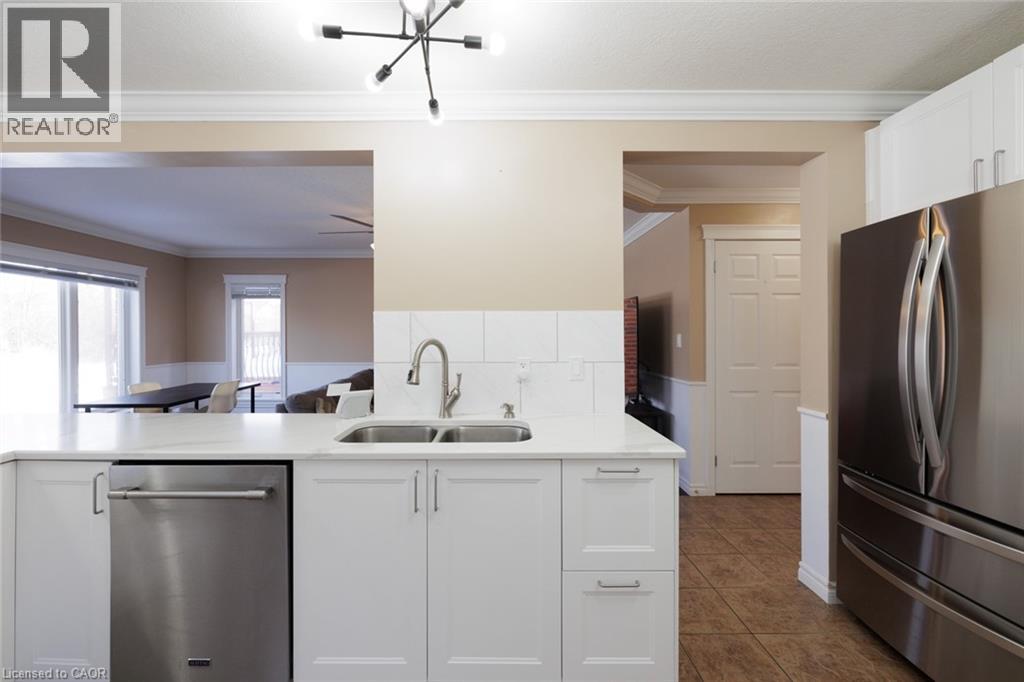 31 Broadoaks Drive, Cambridge, Ontario  N1T 2C3 - Photo 19 - 40775235