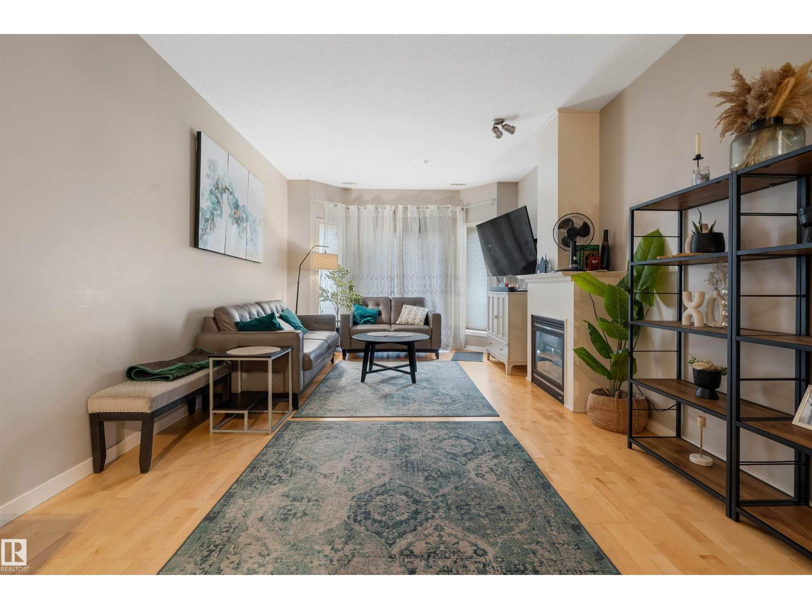 #102 4312 139 Av Nw, Edmonton, Alberta  T5Y 3J4 - Photo 2 - E4460316