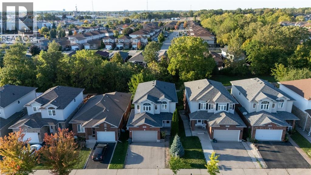 31 Broadoaks Drive, Cambridge, Ontario  N1T 2C3 - Photo 3 - 40775235
