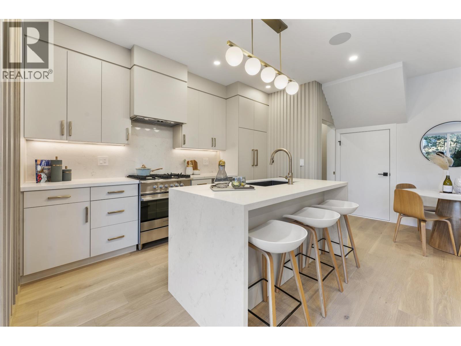 1 2138 W 48th Avenue, Vancouver, British Columbia  V6M 2P5 - Photo 4 - R3054023
