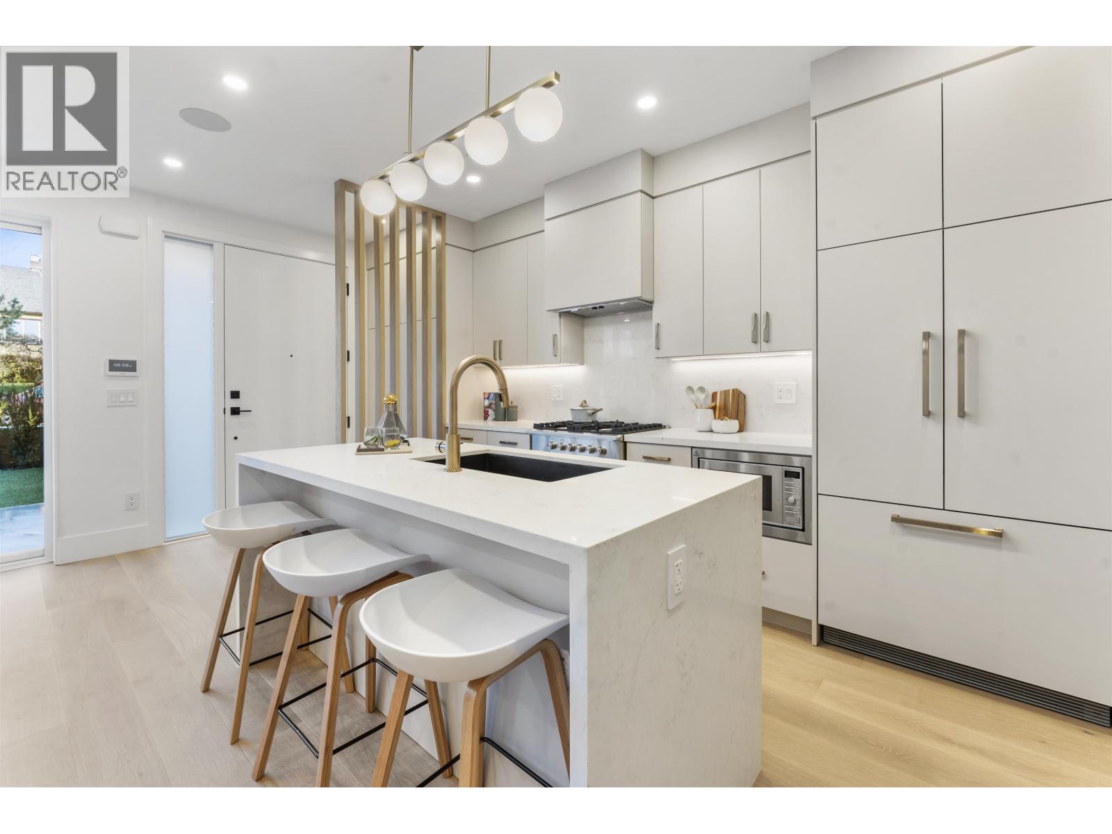 1 2138 W 48th Avenue, Vancouver, British Columbia  V6M 2P5 - Photo 11 - R3054023