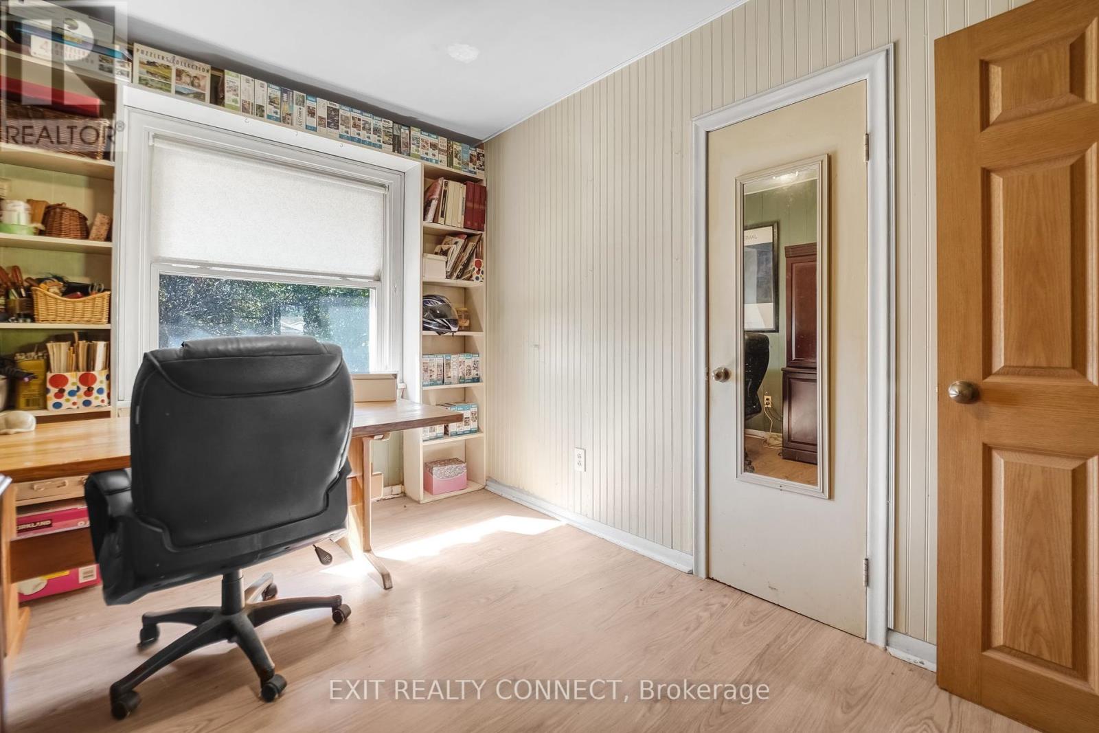 398 Third Line, Oakville, Ontario  L6L 4A5 - Photo 15 - W12438716