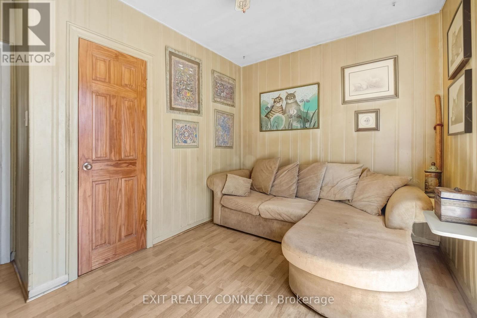 398 Third Line, Oakville, Ontario  L6L 4A5 - Photo 17 - W12438716