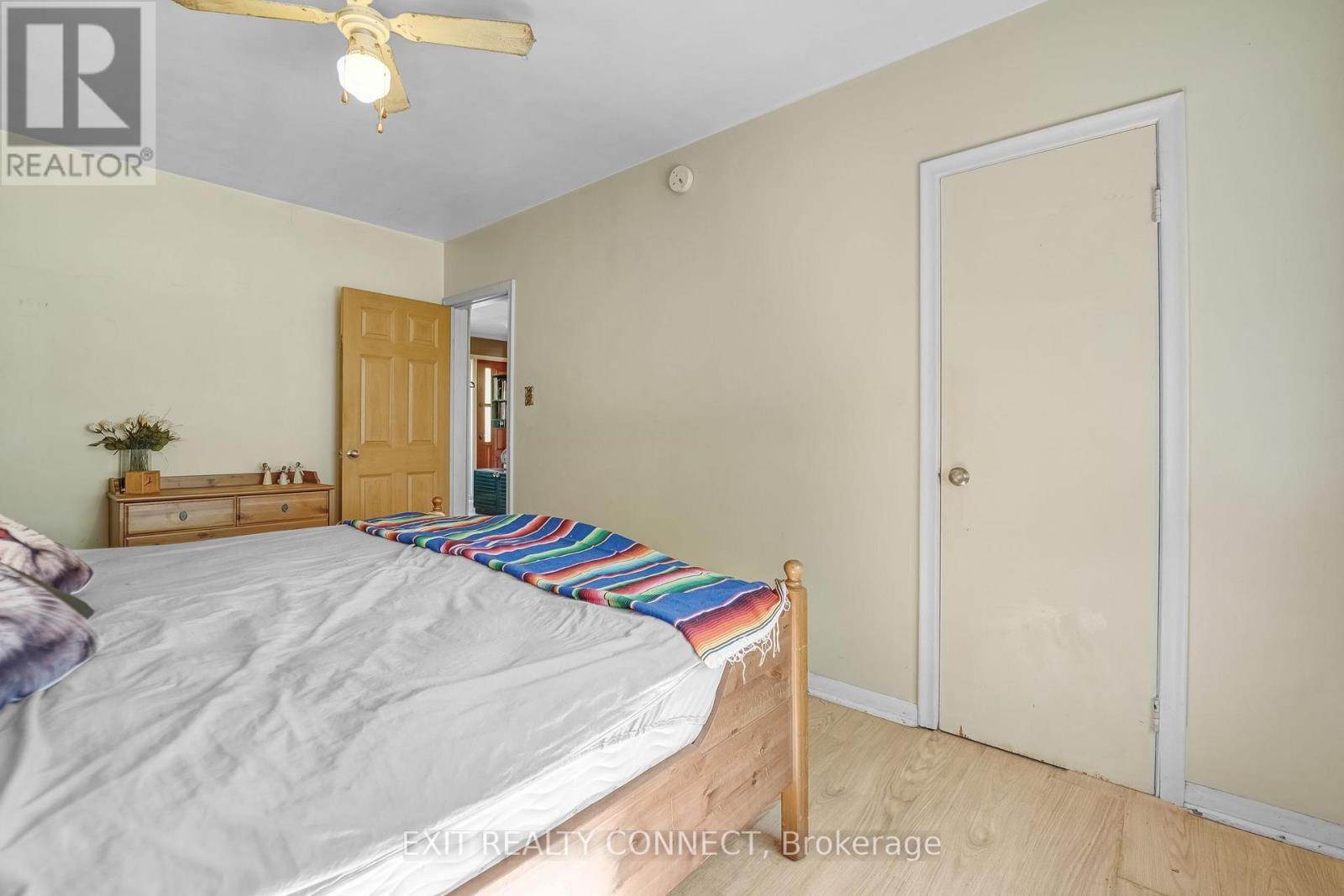 398 Third Line, Oakville, Ontario  L6L 4A5 - Photo 20 - W12438716