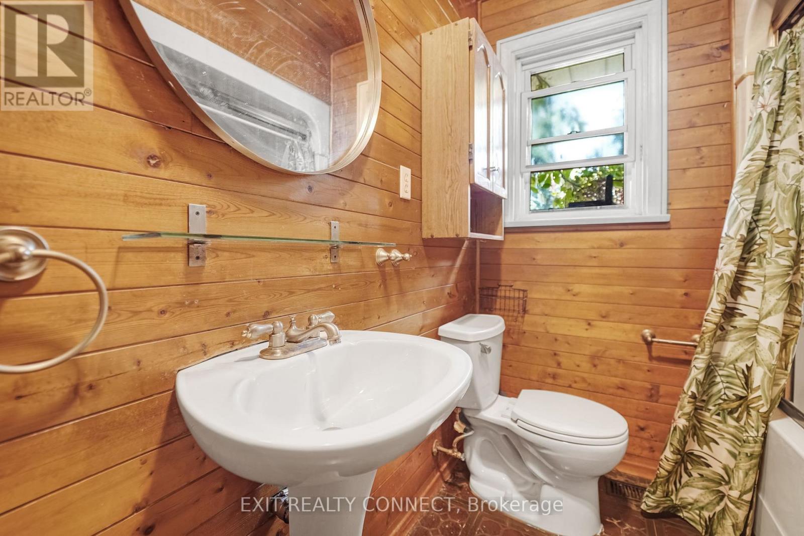 398 Third Line, Oakville, Ontario  L6L 4A5 - Photo 22 - W12438716