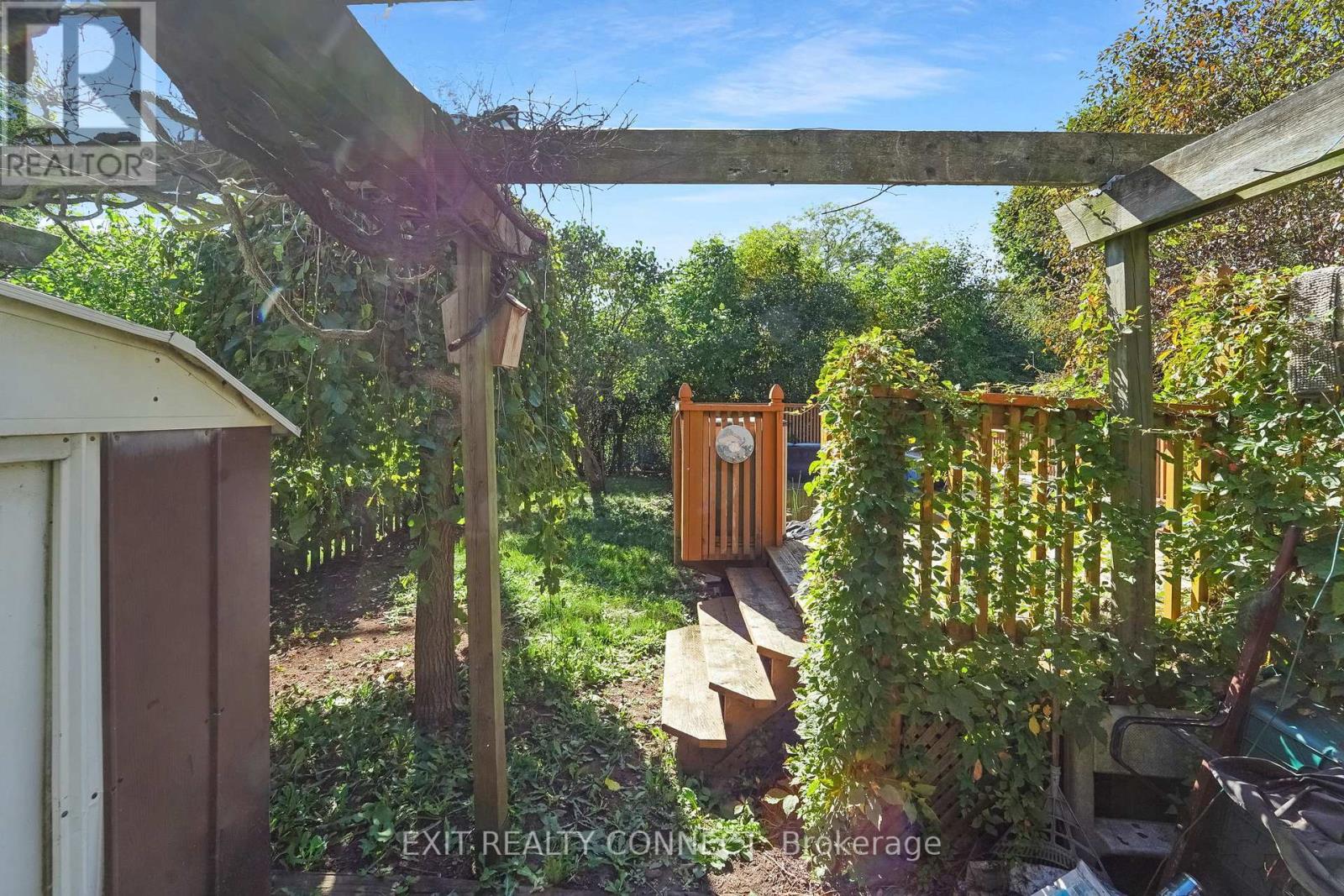 398 Third Line, Oakville, Ontario  L6L 4A5 - Photo 24 - W12438716